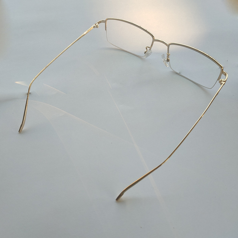 Kính Lão Thị, Kính Viễn Thị, Kính Đọc Sách Gọng Titanium